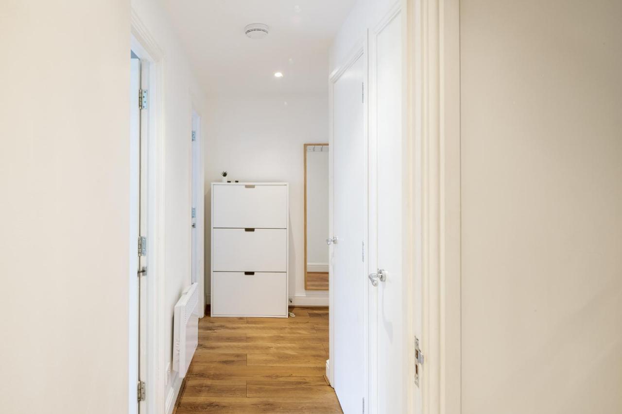 Comfortable And Bright Apartment In Tower Bridge London Bagian luar foto