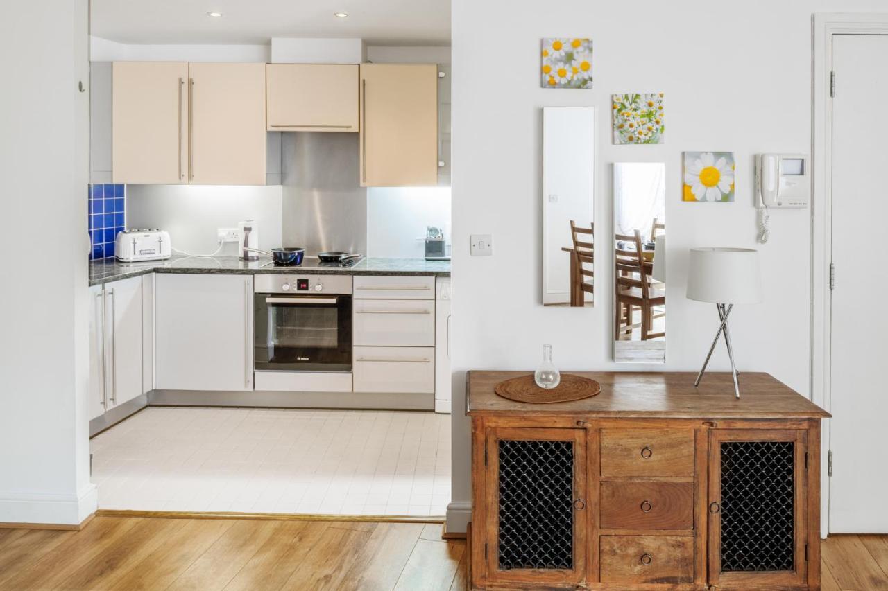 Comfortable And Bright Apartment In Tower Bridge London Bagian luar foto